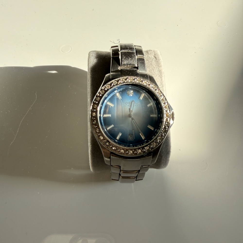 Fossil Blue Dial Watch with Silver and Crystal Details - Picture 2 of 6